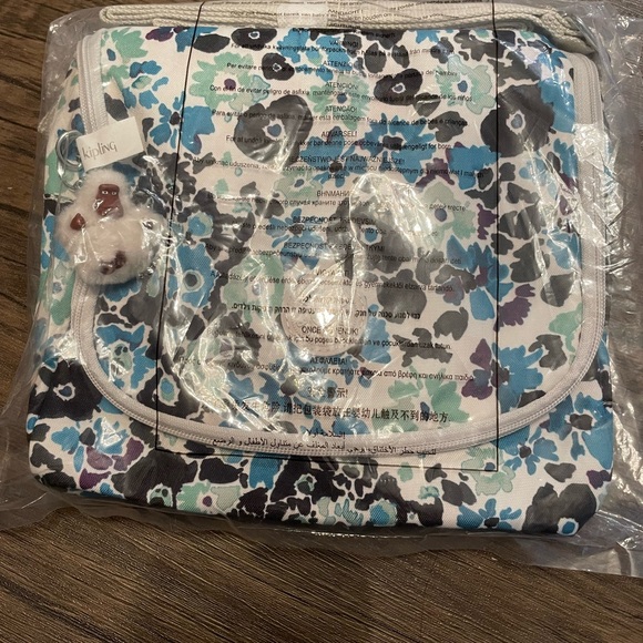 Brand new with tag Kipling Kichirou Insulated Lunch Bag - Picture 7 of 8